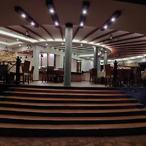 Hotel Nile Village &